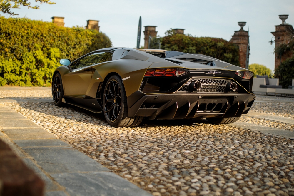 Lamborghini Aventador LP 780-4 ULTIMAE ROADSTER