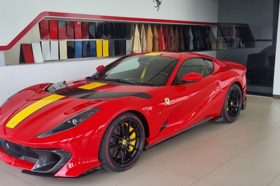 Ferrari 812  Competizione
