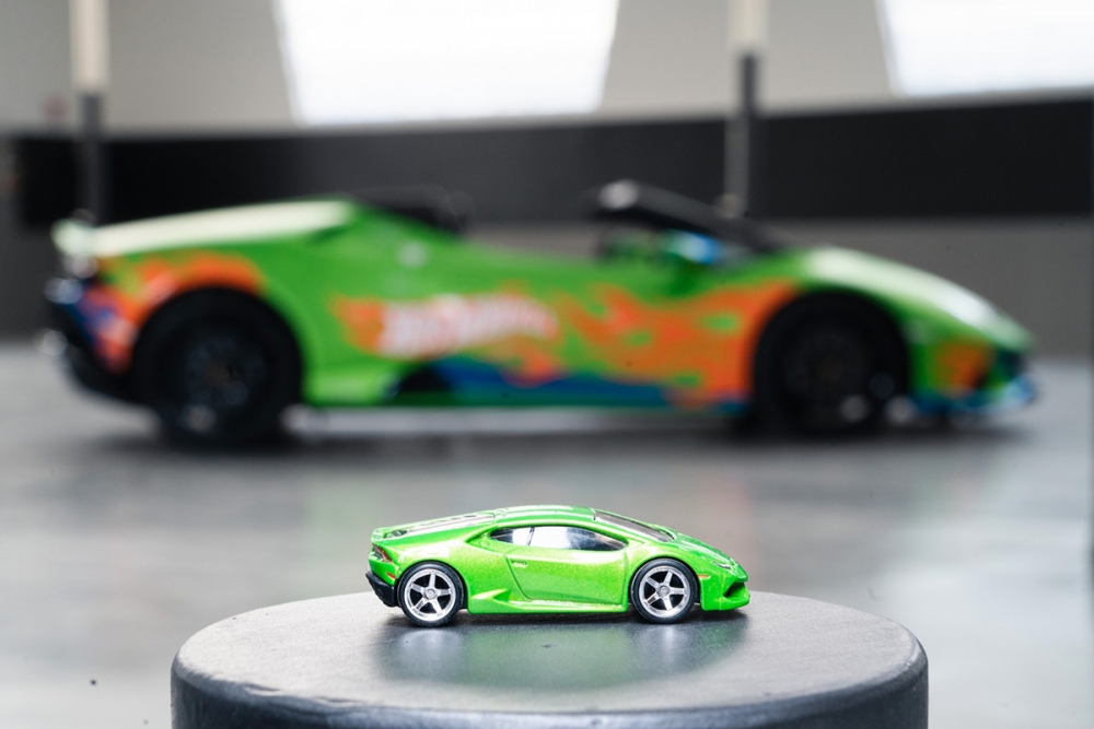 Lamborghini Huracan Supertoys by Hot Wheels