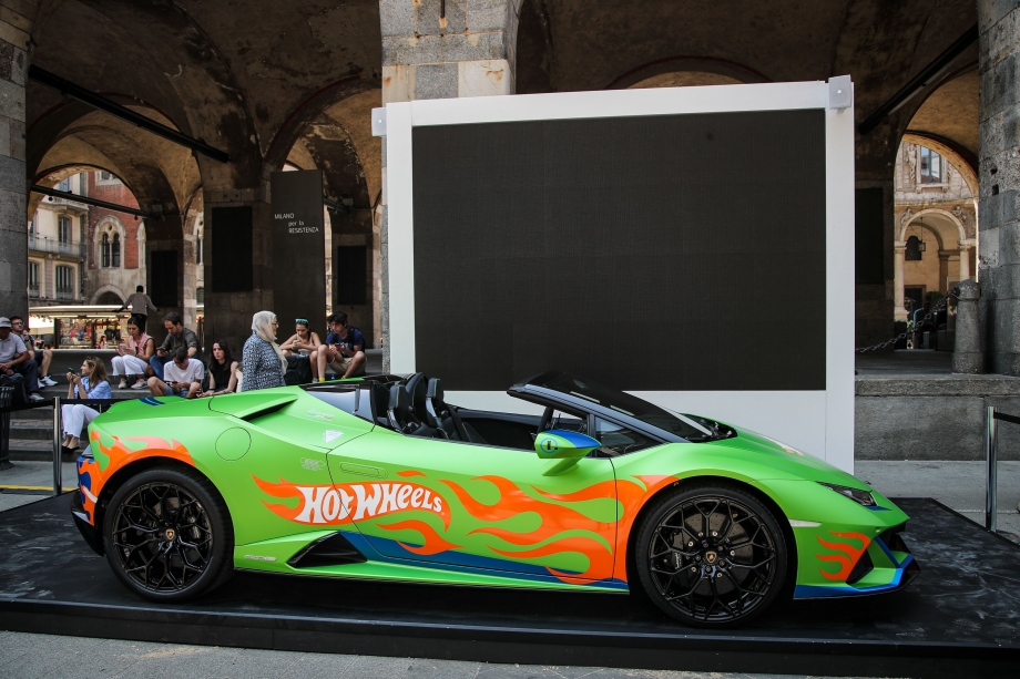 Lamborghini Huracan Supertoys by Hot Wheels