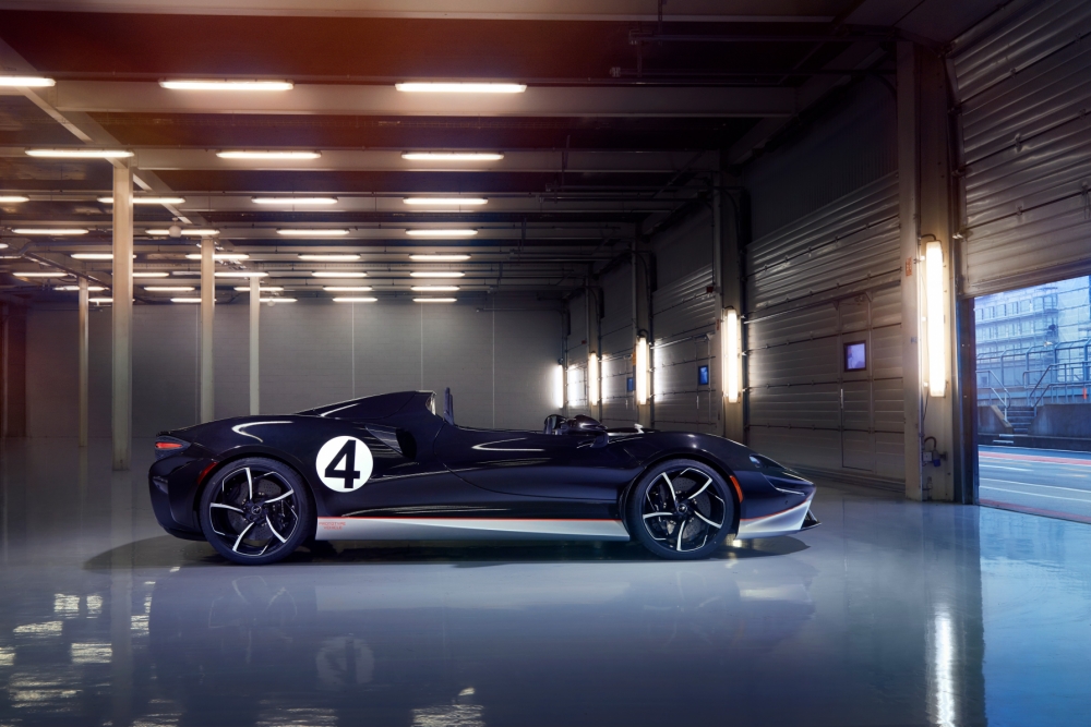 McLaren ELVA