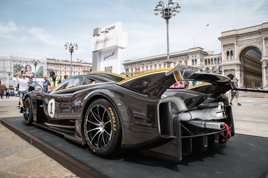 Pagani Huayra R