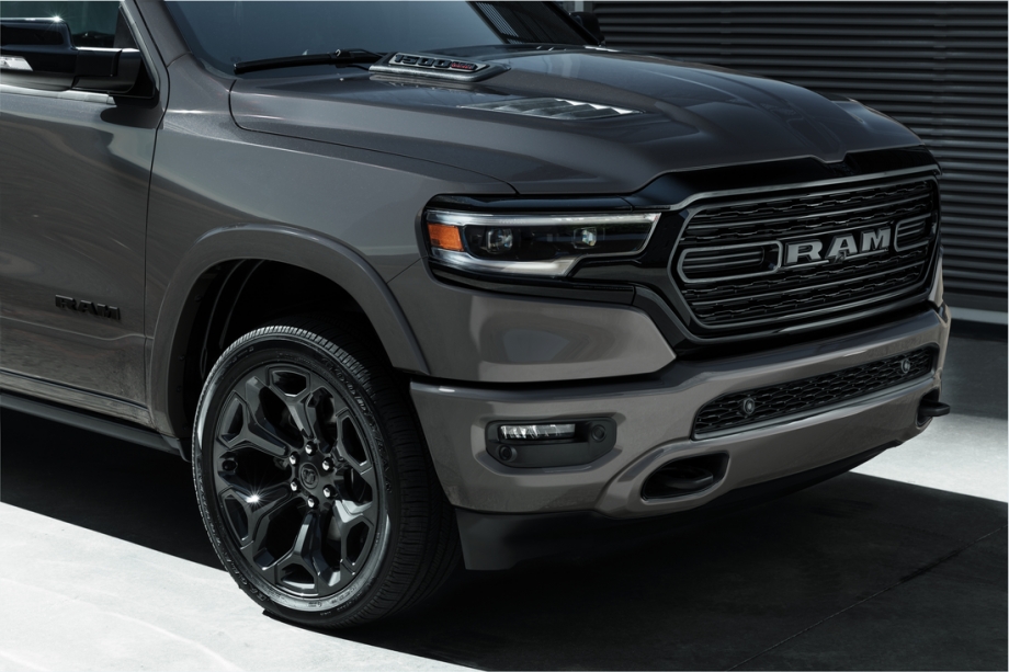 RAM RAM 1500 LIMITED NIGHT EDITION