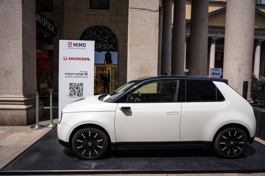 Honda Honda e Advance 17