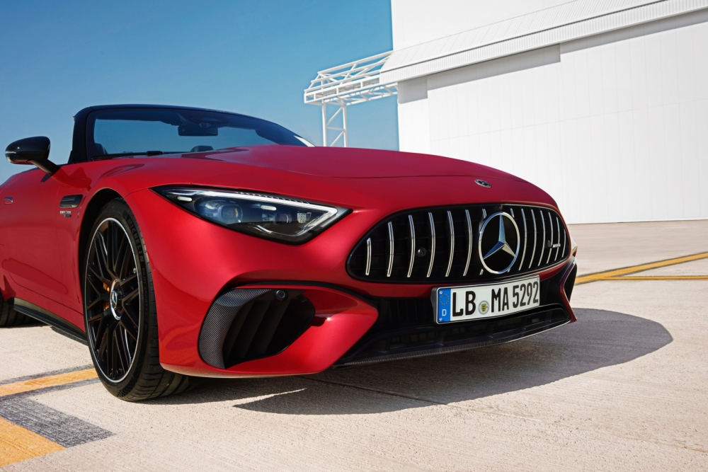 Nuova Mercedes-AMG SL 63