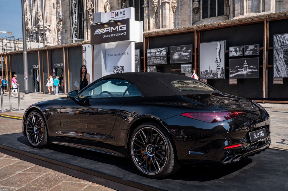 Nuova Mercedes-AMG SL 63