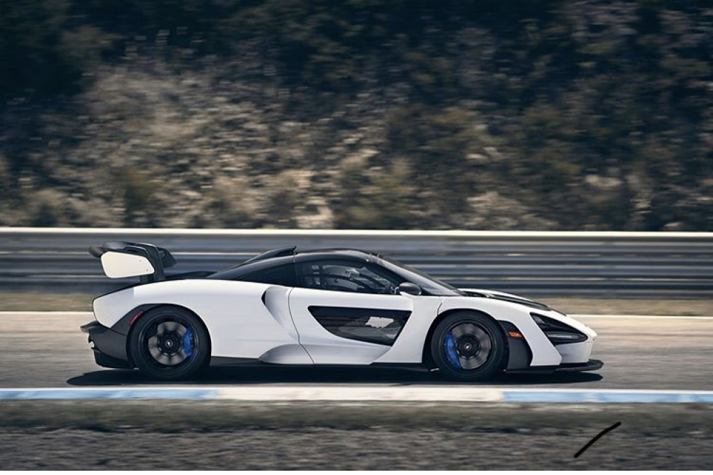 McLaren Senna