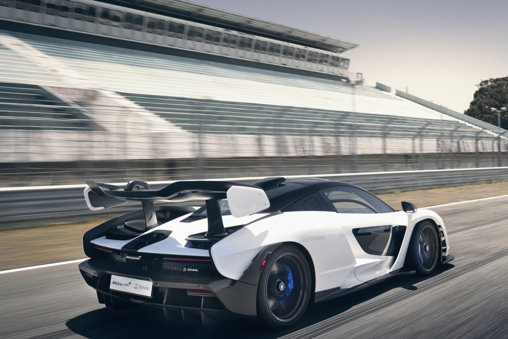 McLaren Senna