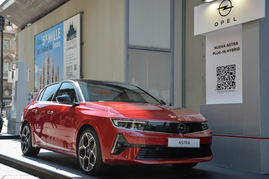 Opel NUOVA ASTRA PLUG-IN HYBRID