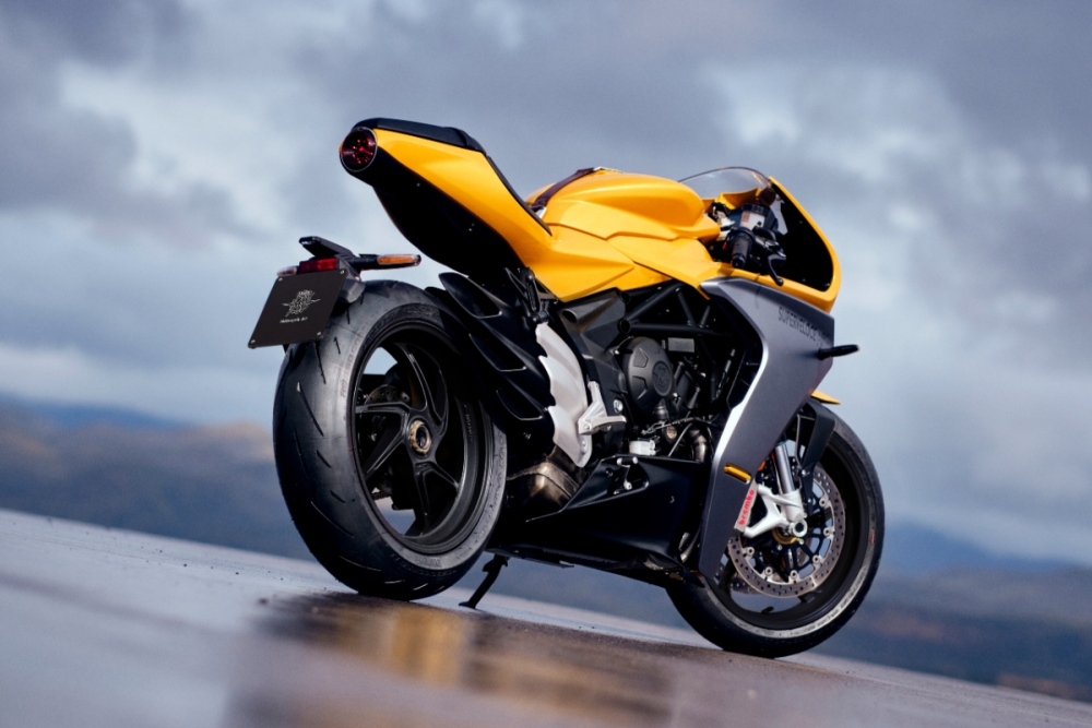 MV Agusta Superveloce 800