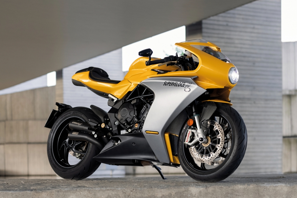 MV Agusta Superveloce 800