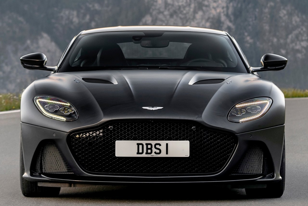 Aston Martin DBS