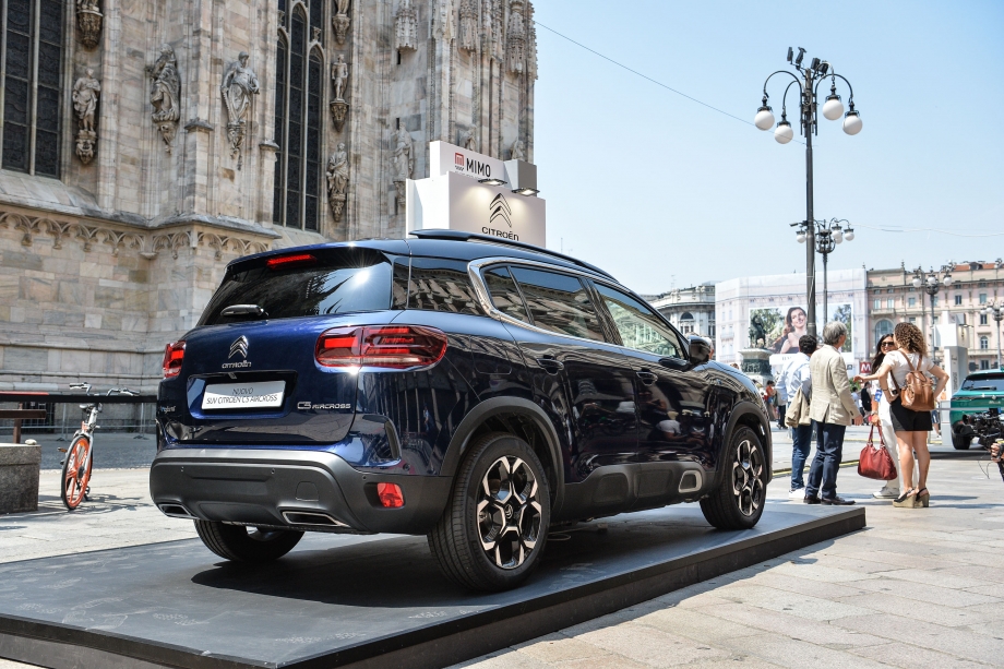 Citroën NUOVO SUV CITROËN C5 AIRCROSS HYBRID PLUG-IN  