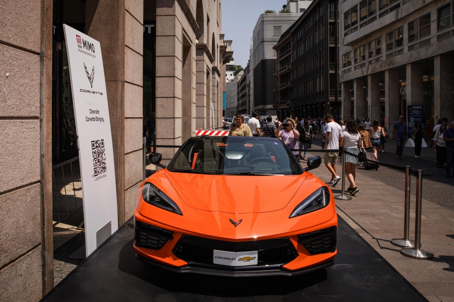 Chevrolet Corvette Stingray Convertible