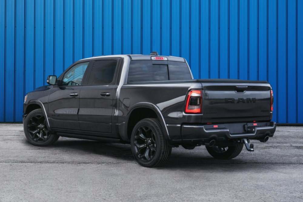 RAM 1500 Limited Night Edition
