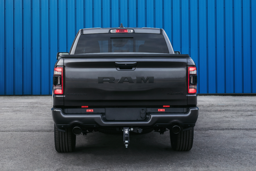 RAM 1500 Limited Night Edition