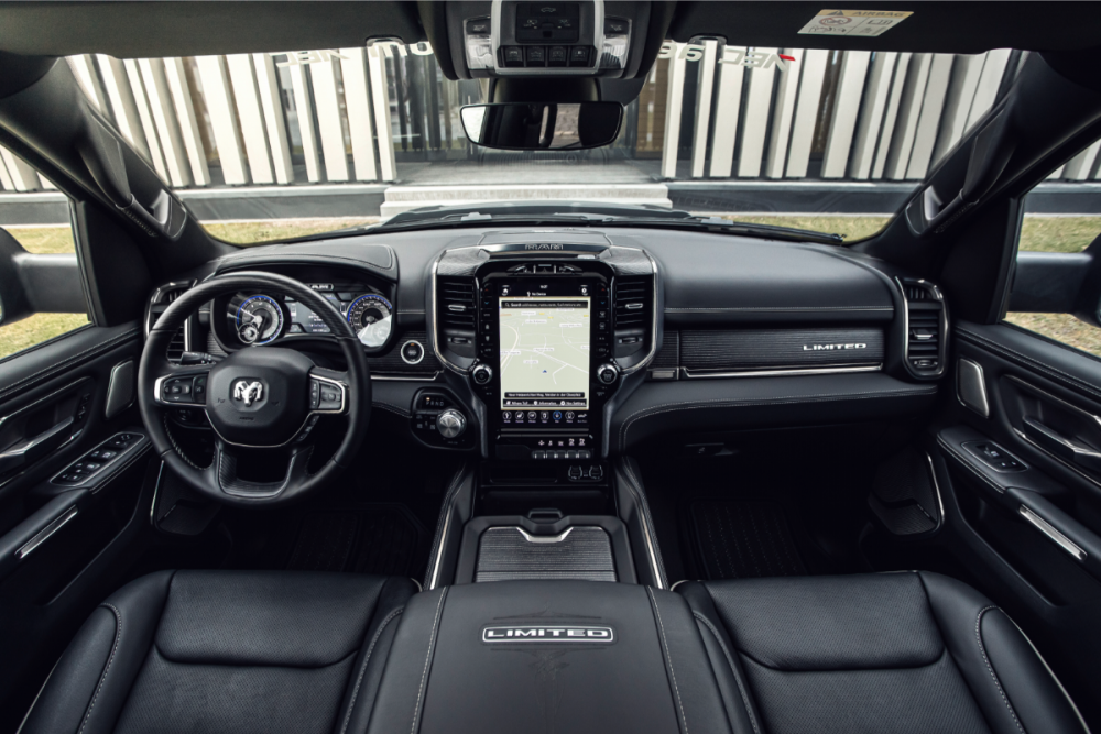 RAM 1500 Limited Night Edition