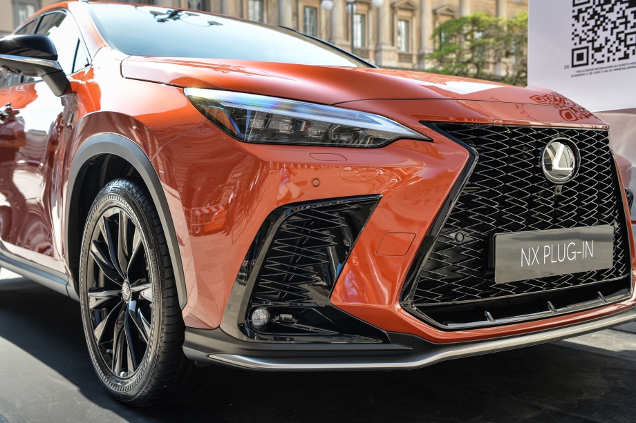 Lexus NX