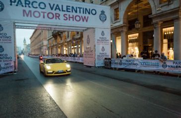 Supercar Night Parade 135 - MIMO
